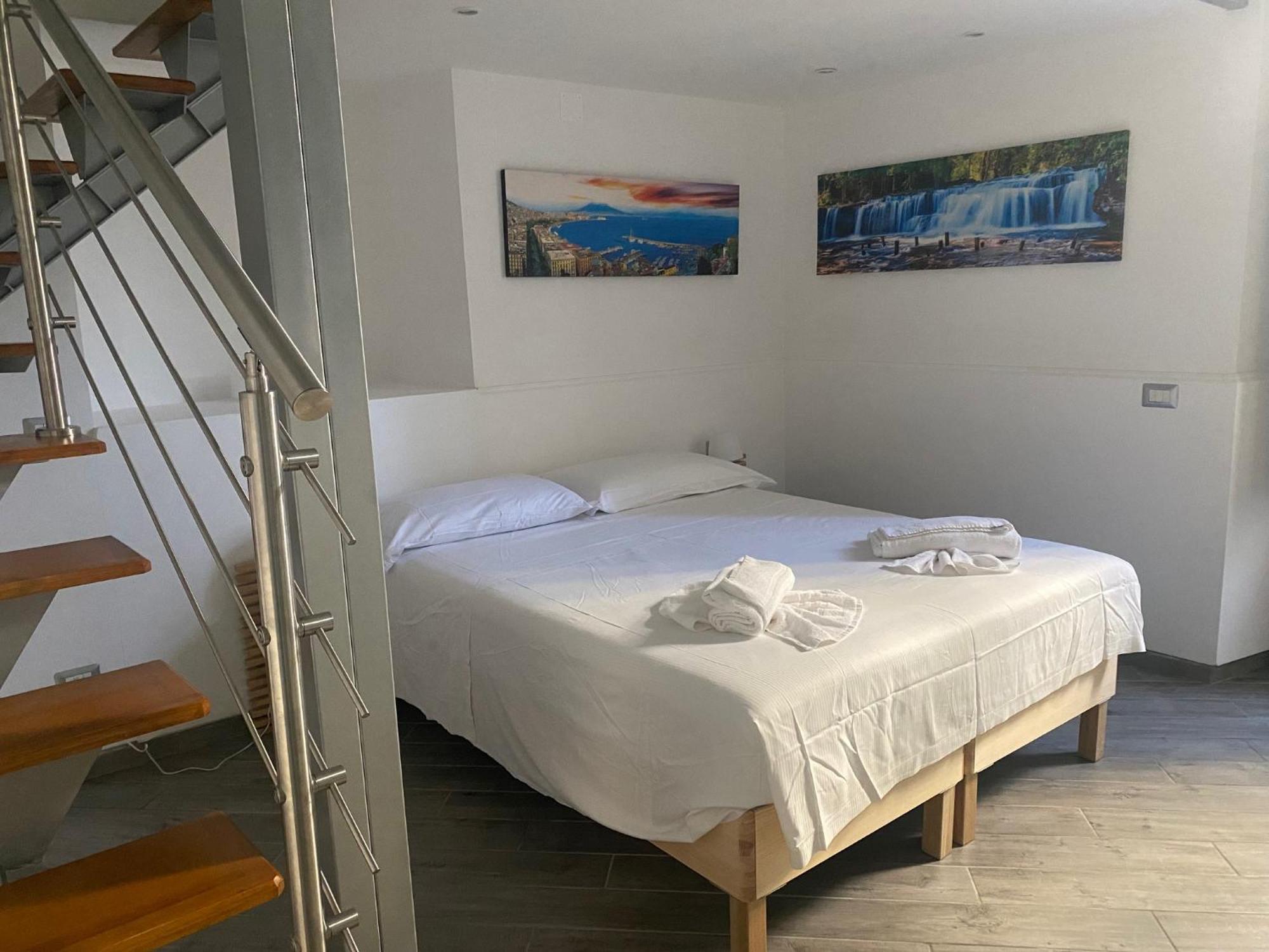 Suites Caracciolo Naples Exterior photo